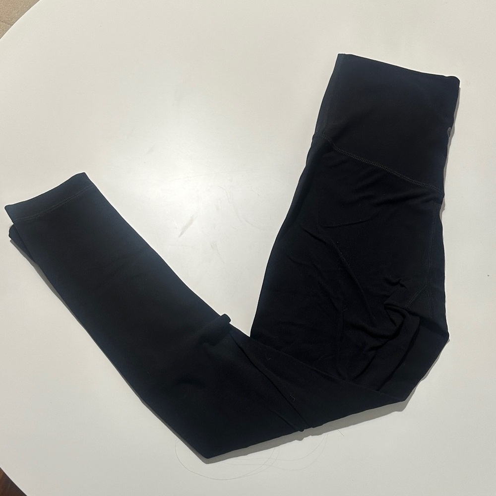Aritzia TNAction Black Leggings